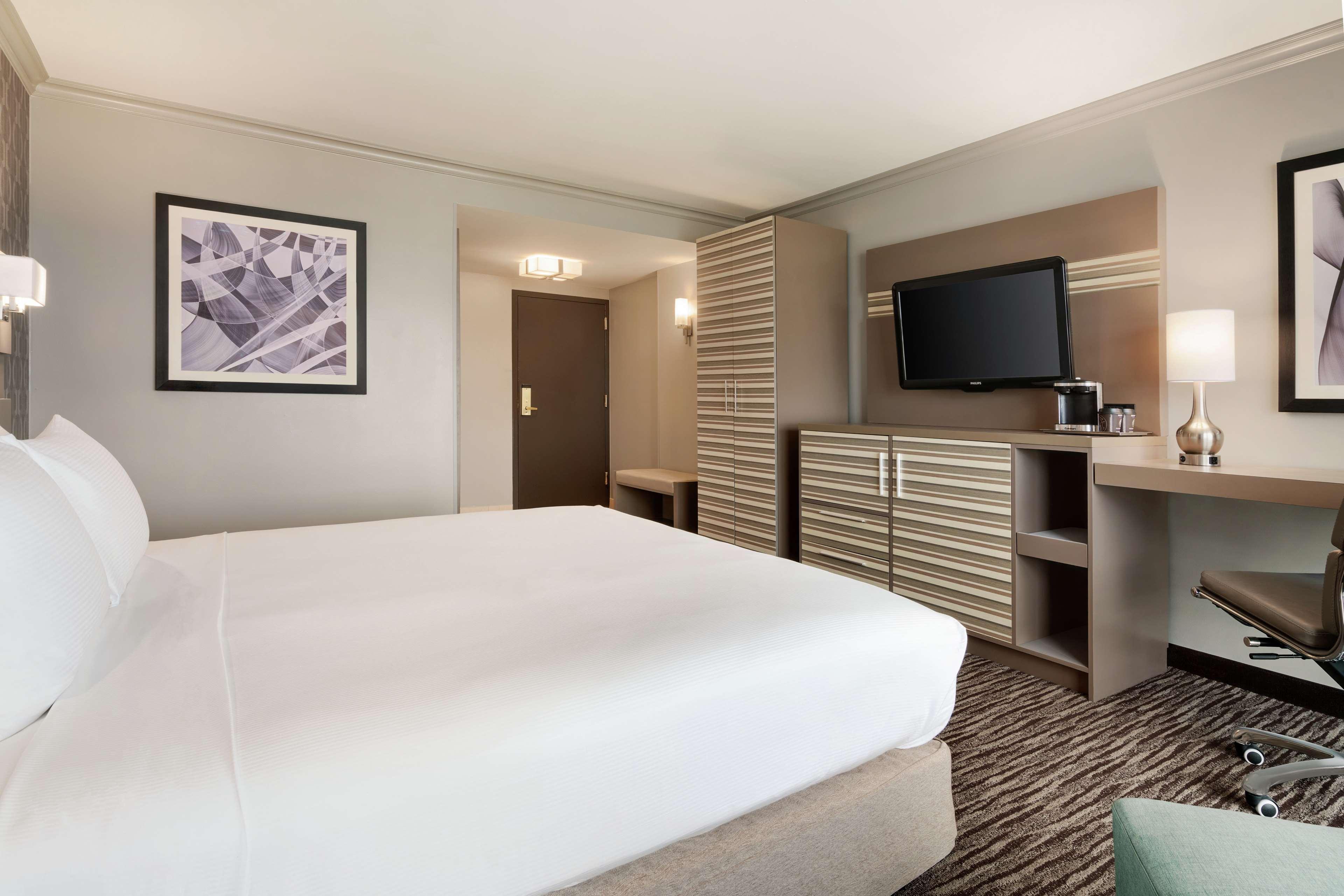 Отель Hilton Melbourne, Fl Экстерьер фото